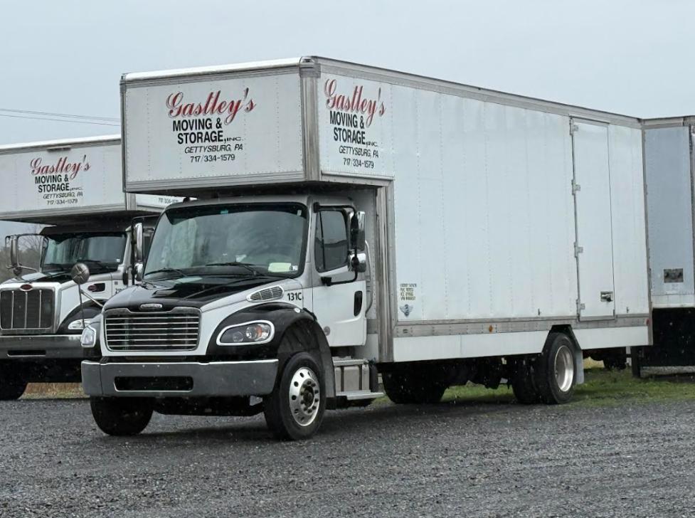 Secure storage for long-distance moving customers